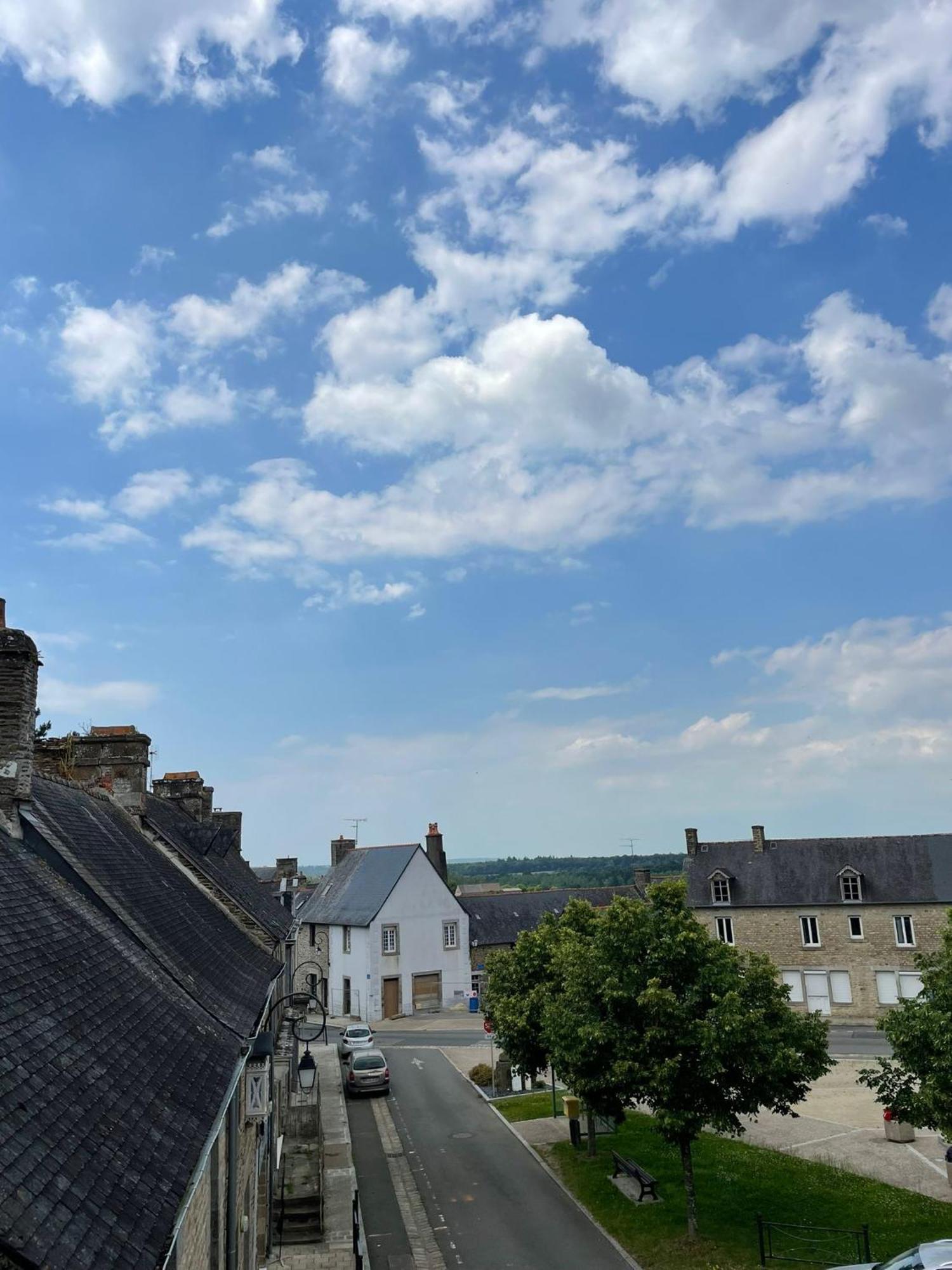 Gite - Val Couesnon Saint-Ouen-de-la-Rouerie Eksteriør billede