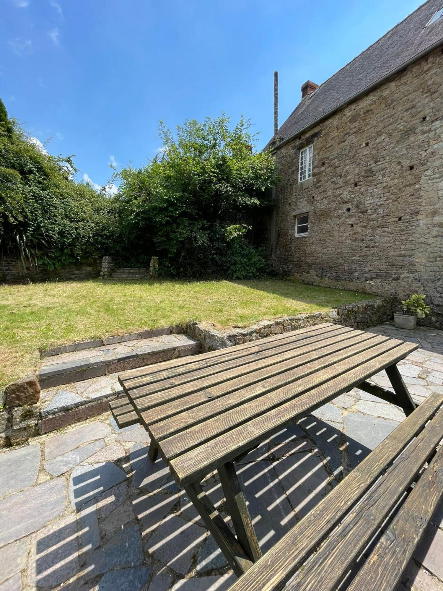Gite - Val Couesnon Saint-Ouen-de-la-Rouerie Eksteriør billede